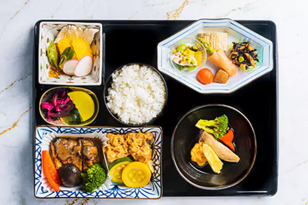 How in-flight meals got a makeover